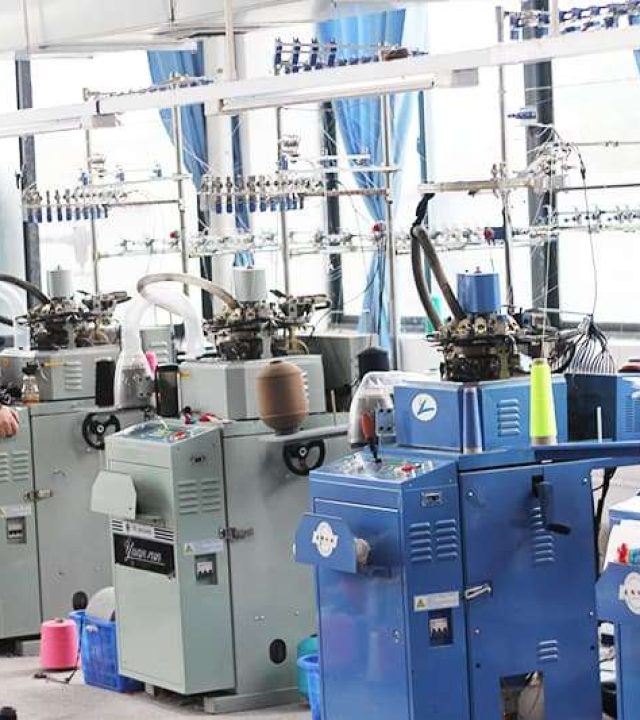 Independent-make-socks-samples-workshop