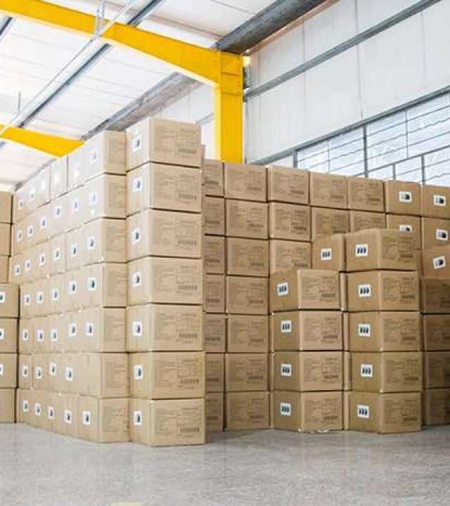 Temporary-storage-warehouse-for-socks